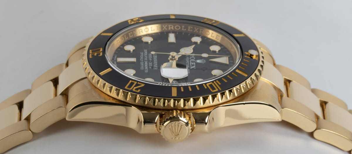 Crown Side Shot of Submariner Date