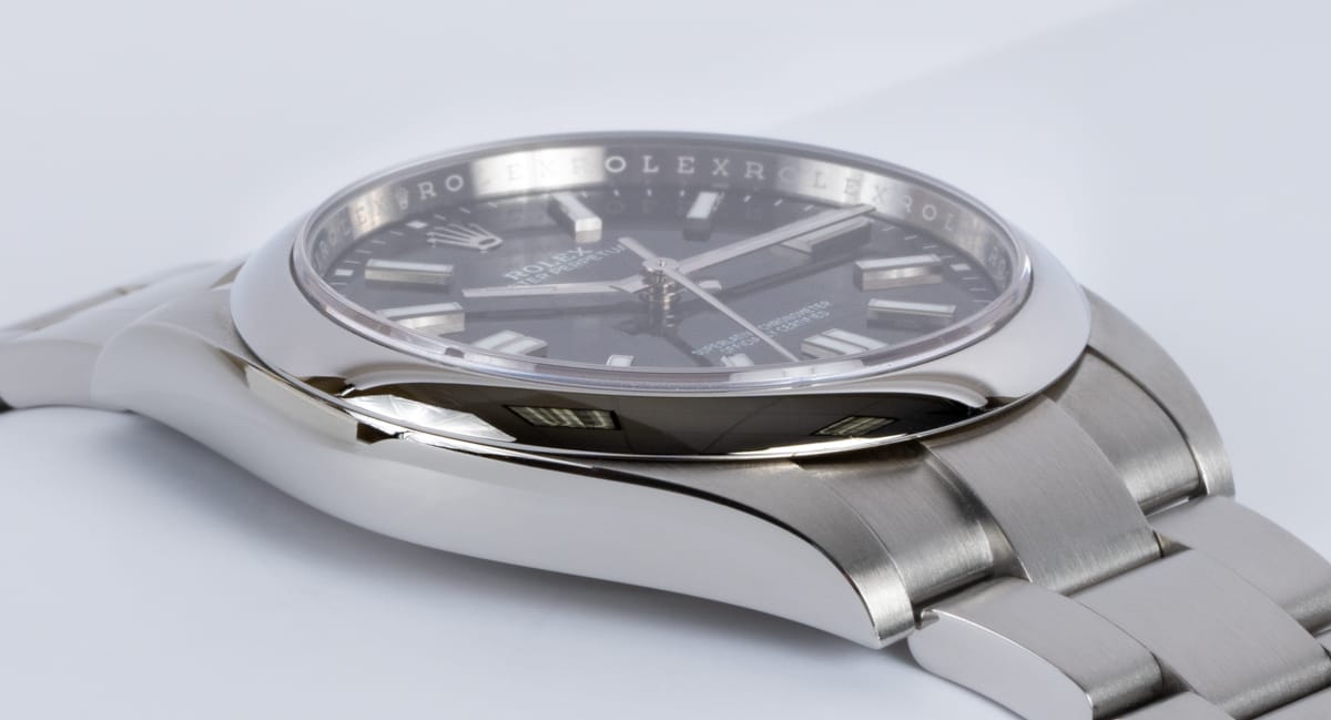 9' Side Shot of Oyster Perpetual 41