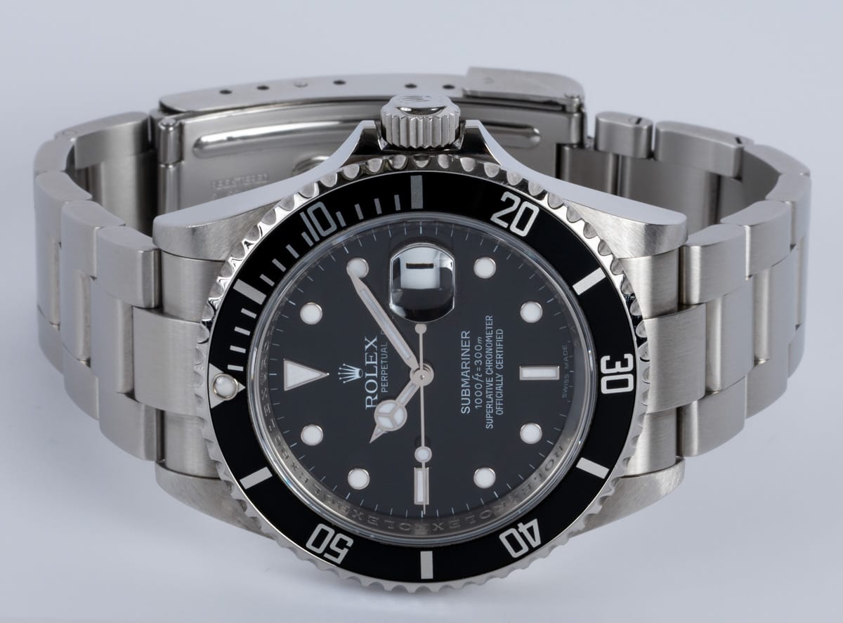 Front View of Submariner Date