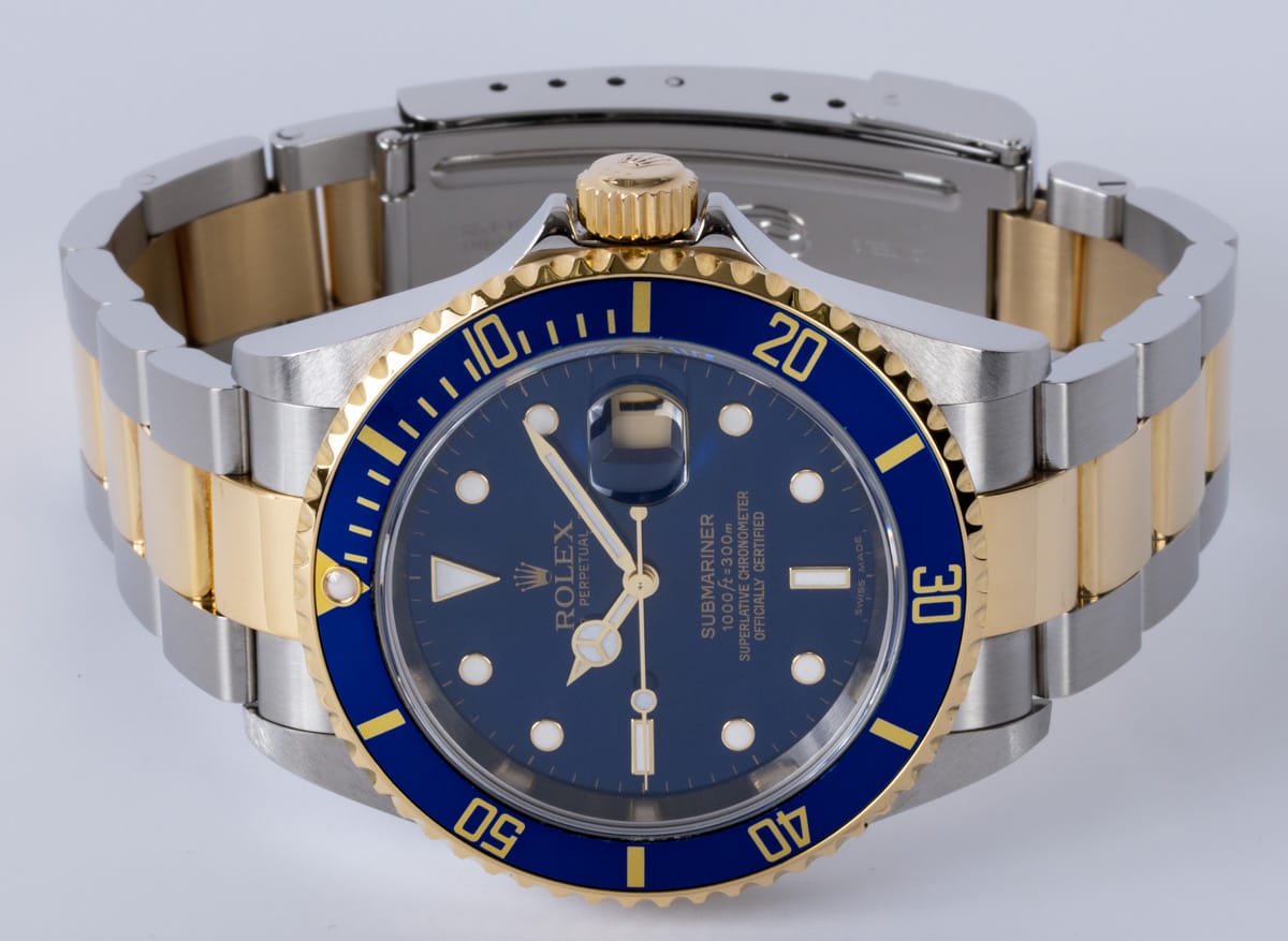 Front View of Submariner Date