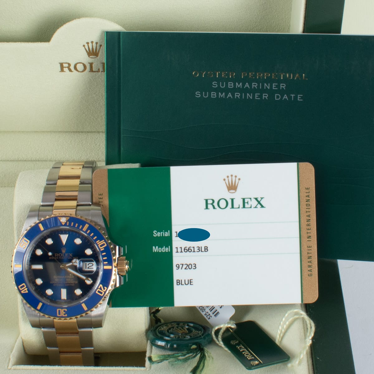 View in Box of Submariner Date