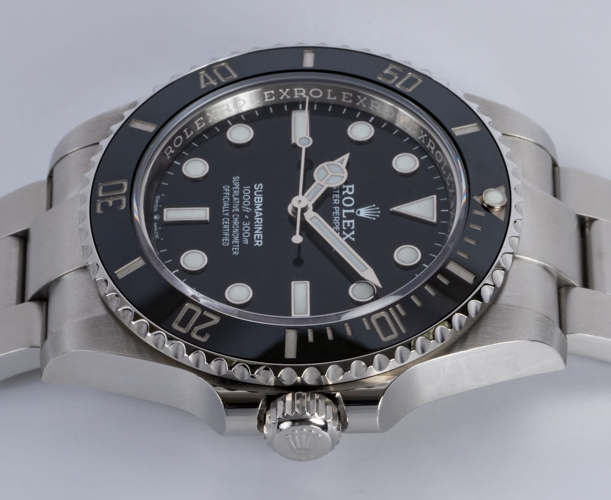 Crown Side Shot of Submariner 41