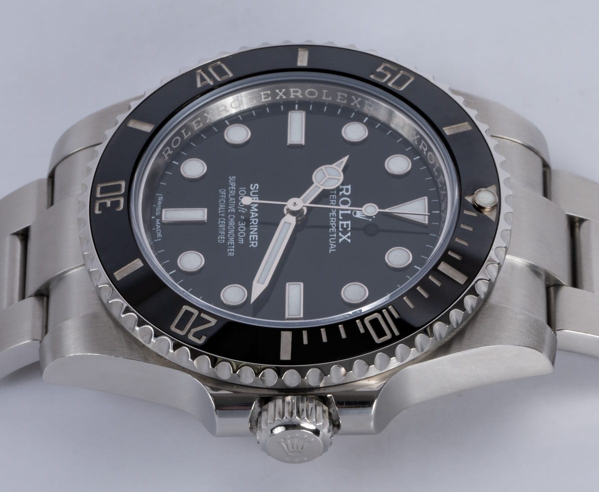 Crown Side Shot of Submariner