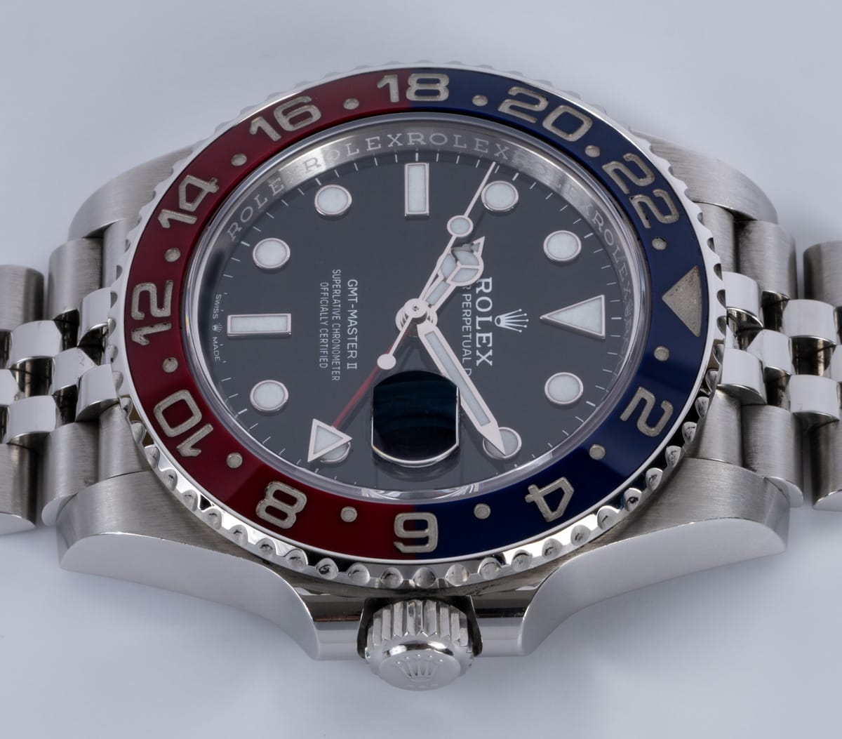 Crown Side Shot of GMT-Master II 'Pepsi'