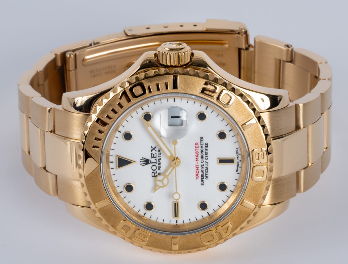 Front View of Yacht-Master 40