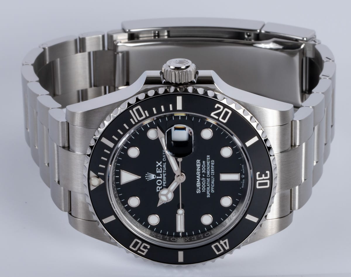 Front View of Submariner Date 41