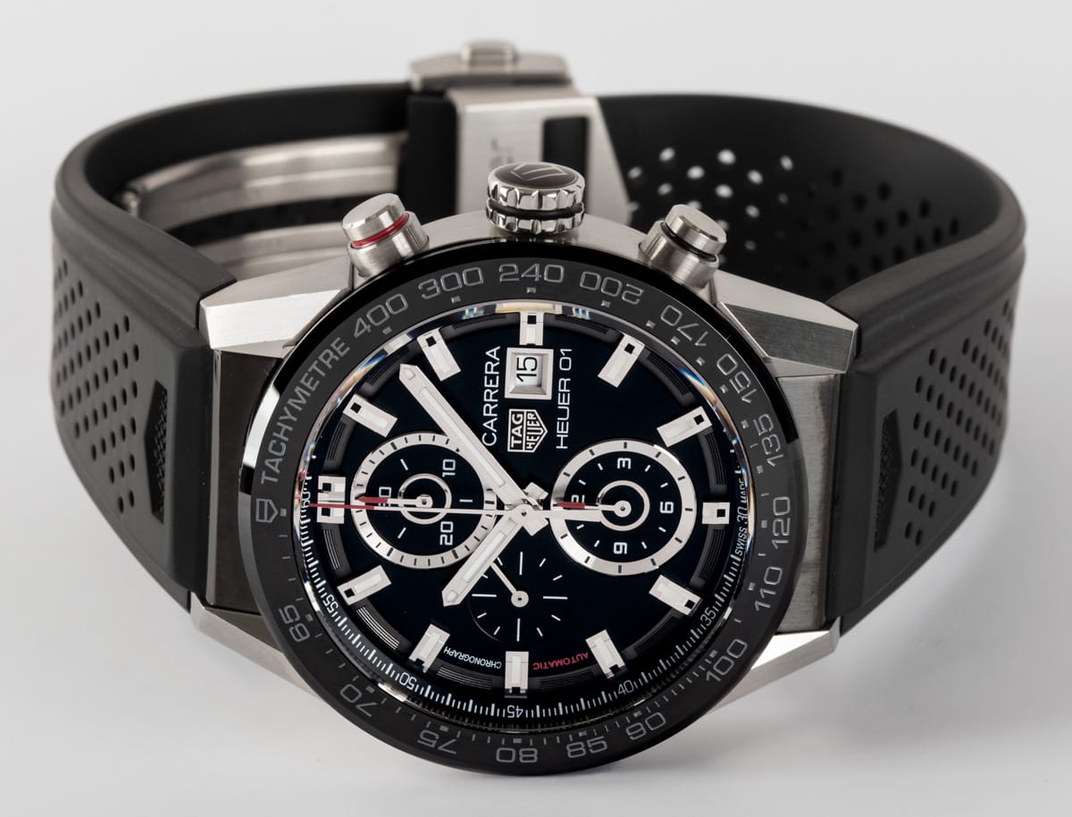 Front View of Carrera Chronograph Calibre Heuer 01