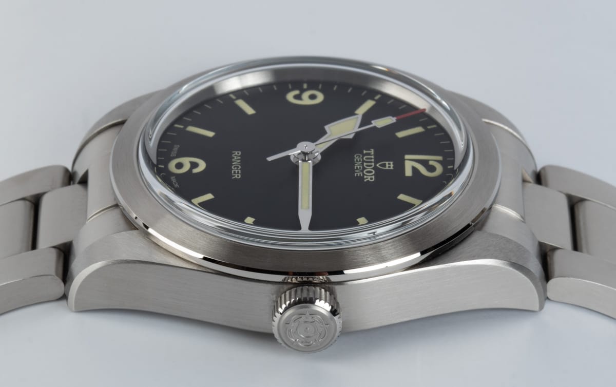 Crown Side Shot of Ranger 39MM