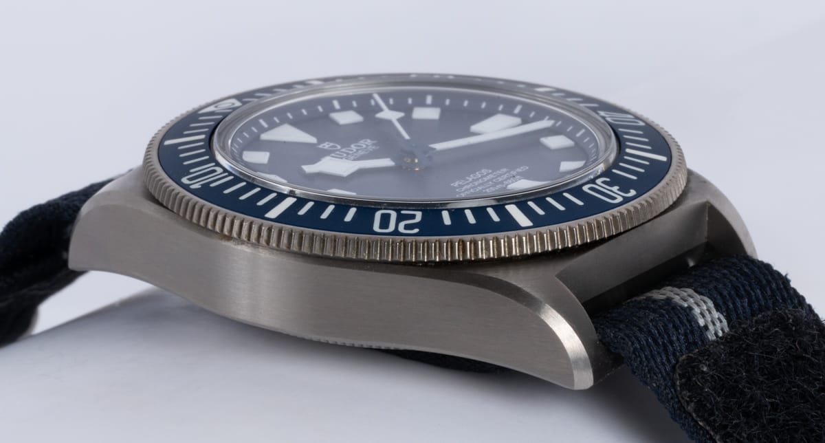 9' Side Shot of Pelagos FXD Marine Nationale M.N. 23